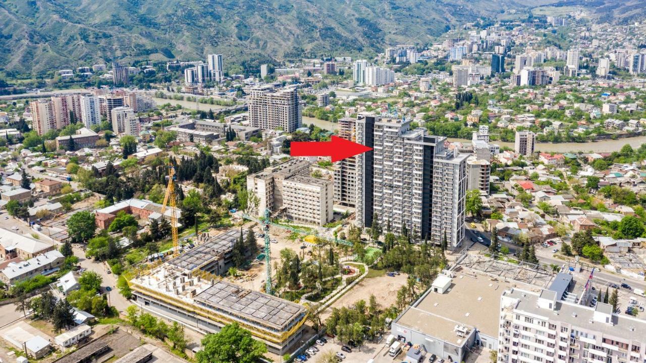 Twins Tower Lägenhet Tbilisi Exteriör bild